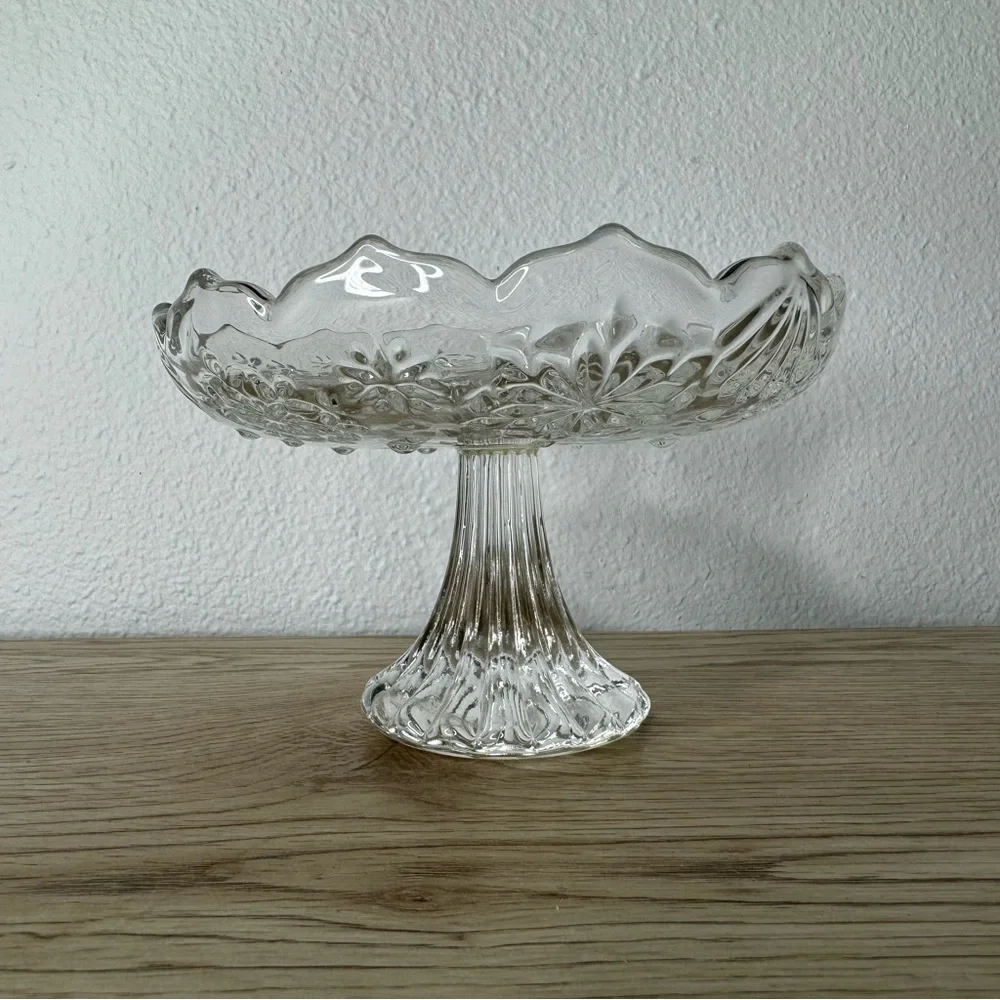 Mikasa Snowflakes Trinket Dish Cake Stand Candle Holder 4.5”‎ Tall 6.5” Wide